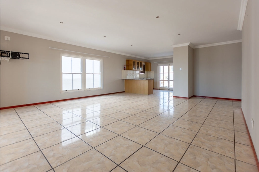 5 Bedroom Property for Sale in Mykonos Western Cape